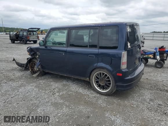 ✅ 2004 Scion xB • VIN: JTLKT324540155039 • Лот: 70092025. Опубликован ранее на Copart с пробегом 397 841 миль. Бесплатный доступ к архиву аукционных продаж из США и подробный отчёт об истории автомобиля на DreamBid. Изображение 2.