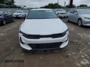 ✅ 2022 Kia K5 GT-Line • VIN: 5XXG64J2XNG145959 • Lot: 59951795. Wystawiony na Copart z przebiegiem 33 472 mil. Bezpłatny archiwum sprzedaży aukcyjnych z USA i szczegółowy raport historii pojazdu na DreamBid. Zdjęcie 5.