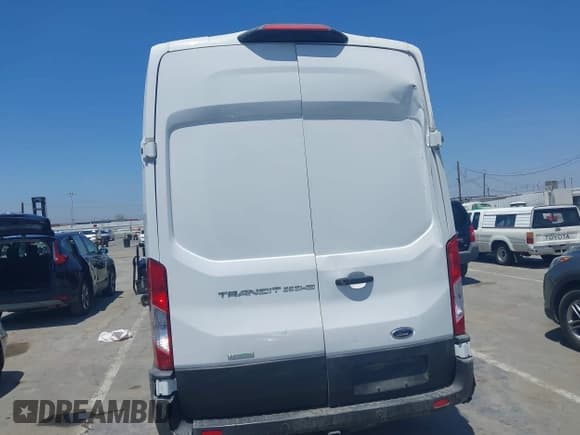 ✅ 2022 Ford Transit Cargo • VIN: 1FTBF4XG3NKA44975 • Лот: 42666045. Опубликован ранее на IAAI с пробегом 40 682 миль. Бесплатный доступ к архиву аукционных продаж из США и подробный отчёт об истории автомобиля на DreamBid. Изображение 16.