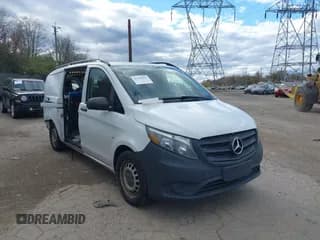 ✅ 2016 Mercedes-Benz Metris Cargo • VIN: WD3PG2EAXG3101850 • Lot: 43702925. Wystawiony na IAAI z przebiegiem 179 511 mil. Bezpłatny archiwum sprzedaży aukcyjnych z USA i szczegółowy raport historii pojazdu na DreamBid. Zdjęcie 1.