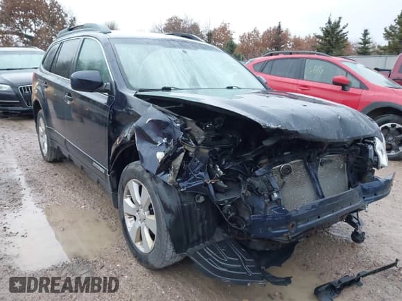 ✅ 2012 Subaru Outback Prem • VIN: 4S4BRCCC3C3218339 • Лот: 43725023. Опубликован ранее на IAAI с пробегом 408 908 миль. Бесплатный доступ к архиву аукционных продаж из США и подробный отчёт об истории автомобиля на DreamBid. Изображение 6.