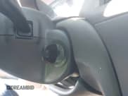 ✅ 2005 Hyundai Elantra GLS • VIN: KMHDN46D35U050987 • Lot: 40604282. Wystawiony na IAAI z przebiegiem 227 414 mil. Bezpłatny archiwum sprzedaży aukcyjnych z USA i szczegółowy raport historii pojazdu na DreamBid. Zdjęcie 11.