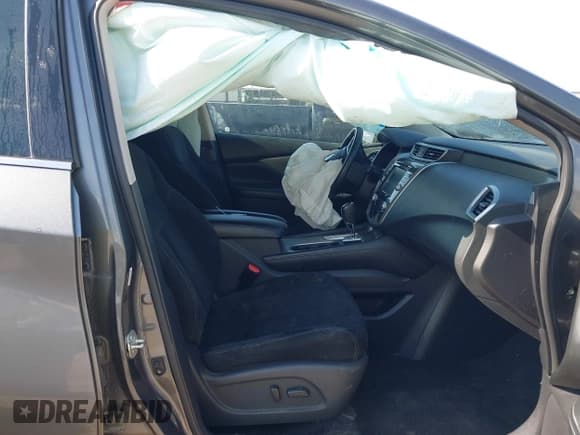 ✅ 2020 Nissan Murano SV • VIN: 5N1AZ2BJ1LN105855 • Lot: 41902524. Listed on IAAI with 121,598 mi. Free auction sales archive from the USA and detailed vehicle history report at DreamBid. Image 5.