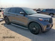 ✅ 2020 Ford Explorer • VIN: 1FMSK7BH9LGB82013 • Lot: 80888245. Wystawiony na Copart z przebiegiem 37 467 mil. Bezpłatny archiwum sprzedaży aukcyjnych z USA i szczegółowy raport historii pojazdu na DreamBid. Zdjęcie 4.