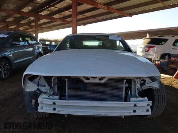 ✅ 2005 Ford Mustang GT Deluxe • VIN: 1ZVHT85H055248991 • Лот: 43541903. Опубликован ранее на IAAI с пробегом 120 990 миль. Бесплатный доступ к архиву аукционных продаж из США и подробный отчёт об истории автомобиля на DreamBid. Изображение 13.