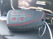 ✅ 2024 GMC Sierra 1500 SLT • VIN: 3GTUUDED9RG345075 • Лот: 43513788. Опубликован ранее на IAAI с пробегом 10 870 миль. Бесплатный доступ к архиву аукционных продаж из США и подробный отчёт об истории автомобиля на DreamBid. Изображение 11.