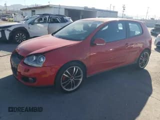 ✅ 2006 Volkswagen Golf GTI • VIN: WVWFV71K06W074075 • Lot: 50343785. Wystawiony na Copart z przebiegiem 105 822 mil. Bezpłatny archiwum sprzedaży aukcyjnych z USA i szczegółowy raport historii pojazdu na DreamBid. Zdjęcie 1.