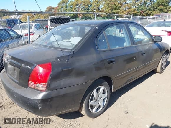 ✅ 2005 Hyundai Elantra GLS • VIN: KMHDN46D55U975433 • Lot: 40659491. Wystawiony na IAAI z przebiegiem Nie podano. Bezpłatny archiwum sprzedaży aukcyjnych z USA i szczegółowy raport historii pojazdu na DreamBid. Zdjęcie 4.