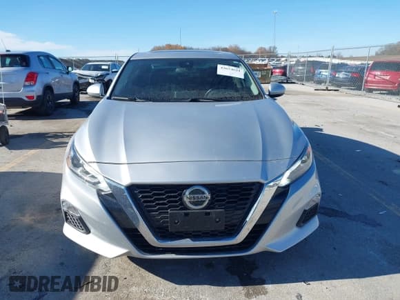 ✅ 2022 Nissan Altima SV • VIN: 1N4BL4DW2NN325898 • Lot: 43654651. Wystawiony na IAAI z przebiegiem 46 996 mil. Bezpłatny archiwum sprzedaży aukcyjnych z USA i szczegółowy raport historii pojazdu na DreamBid. Zdjęcie 12.