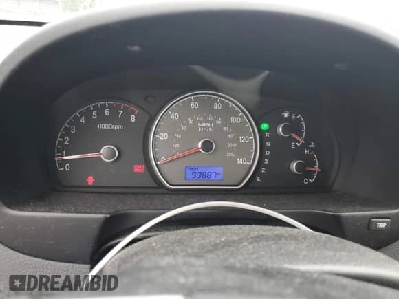 2007 Hyundai Elantra GLS with VIN KMHDU46DX7U084981, listed as a Copart auction lot 61230984 with 93,887 mi miles and Salvage title. Bid and sale history available at DreamBid. Image 9.