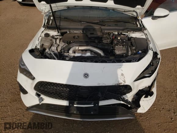 ✅ 2024 Mercedes-Benz CLA 250 • VIN: W1K5J4HB8RN455717 • Lot: 80317435. Wystawiony na Copart z przebiegiem 19 180 mil. Bezpłatny archiwum sprzedaży aukcyjnych z USA i szczegółowy raport historii pojazdu na DreamBid. Zdjęcie 11.