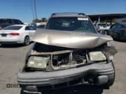 ✅ 2002 Chevrolet Tracker • VIN: 2CNBJ13C026951435 • Лот: 57782784. Опубликован ранее на Copart с пробегом 132 279 миль. Бесплатный доступ к архиву аукционных продаж из США и подробный отчёт об истории автомобиля на DreamBid. Изображение 5.