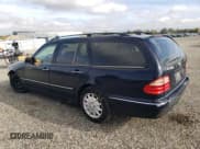 ✅ 2001 Mercedes-Benz E 320 • VIN: WDBJH65JX1B387291 • Лот: 79756824. Опубликован ранее на Copart с пробегом 261 205 миль. Бесплатный доступ к архиву аукционных продаж из США и подробный отчёт об истории автомобиля на DreamBid. Изображение 2.