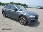 ✅ 2020 Audi SQ5 Prestige • VIN: WA1C4AFY7L2105643 • Лот: 58829575. Опубликован ранее на Copart с пробегом 48 790 миль. Бесплатный доступ к архиву аукционных продаж из США и подробный отчёт об истории автомобиля на DreamBid. Изображение 4.