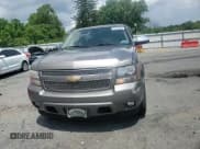 ✅ 2007 Chevrolet Suburban LTZ • VIN: 3GNFK16Y17G313207 • Lot: 62440655. Wystawiony na Copart z przebiegiem 255 152 mil. Bezpłatny archiwum sprzedaży aukcyjnych z USA i szczegółowy raport historii pojazdu na DreamBid. Zdjęcie 14.