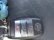 ✅ 2019 Kia Sorento SX • VIN: 5XYPK4A51KG610271 • Лот: 43517447. Опубликован ранее на IAAI с пробегом 63 318 миль. Бесплатный доступ к архиву аукционных продаж из США и подробный отчёт об истории автомобиля на DreamBid. Изображение 11.