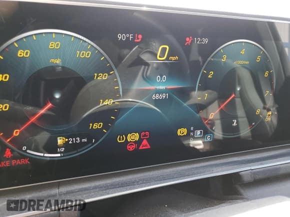 ✅ 2021 Mercedes-Benz GLE 350 • VIN: 4JGFB4KBXMA495281 • Лот: 90330035. Опубликован ранее на Copart с пробегом 68 691 миль. Бесплатный доступ к архиву аукционных продаж из США и подробный отчёт об истории автомобиля на DreamBid. Изображение 9.