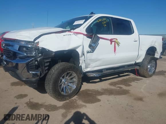 2022 Chevrolet Silverado 1500 LT z VIN 1GCPWCED9NZ194847, wystawiony jako IAAI lot #41697455 z przebiegiem 18 174 mil mil oraz . Historia ofert i sprzedaży dostępna na DreamBid. Obrazek 17.