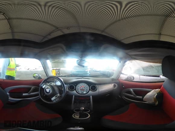 ✅ 2003 MINI Hardtop • VIN: WMWRC33433TE17405 • Lot: 42609980. Listed on IAAI with 170,351 mi. Free auction sales archive from the USA and detailed vehicle history report at DreamBid. Image 19.