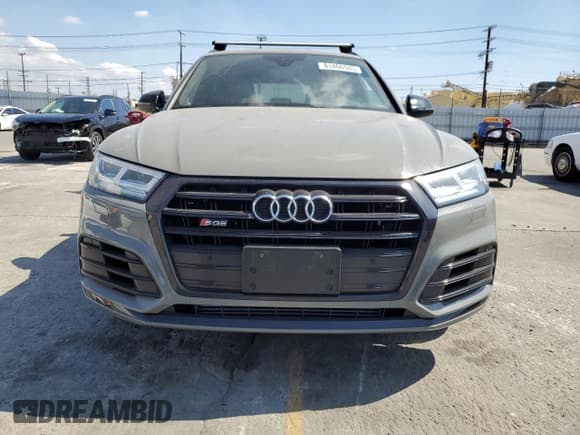 ✅ 2020 Audi SQ5 Premium Plus • VIN: WA1B4AFY7L2120087 • Лот: 81466945. Опубликован ранее на Copart с пробегом 45 538 миль. Бесплатный доступ к архиву аукционных продаж из США и подробный отчёт об истории автомобиля на DreamBid. Изображение 5.