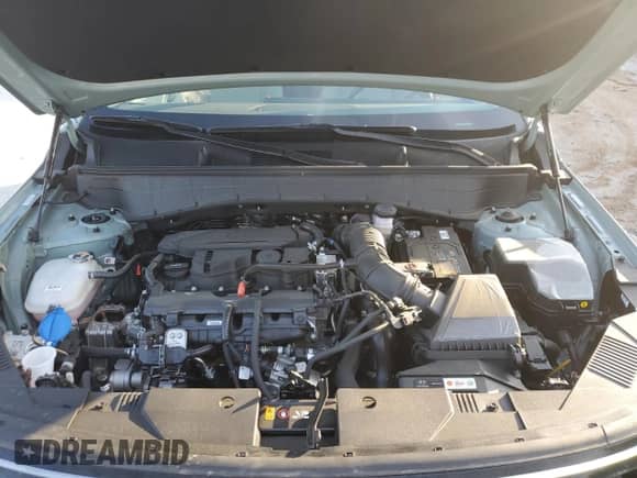 2024 Hyundai Kona Limited with VIN KM8HE3A39RU176030, listed as a Copart auction lot 85890324 with 3,140 mi miles and Salvage title. Bid and sale history available at DreamBid. Image 12.