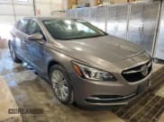 ✅ 2019 Buick LaCrosse Essence • VIN: 1G4ZP5SZ7KU112068 • Lot: 83086984. Wystawiony na Copart z przebiegiem 34 260 mil. Bezpłatny archiwum sprzedaży aukcyjnych z USA i szczegółowy raport historii pojazdu na DreamBid. Zdjęcie 4.
