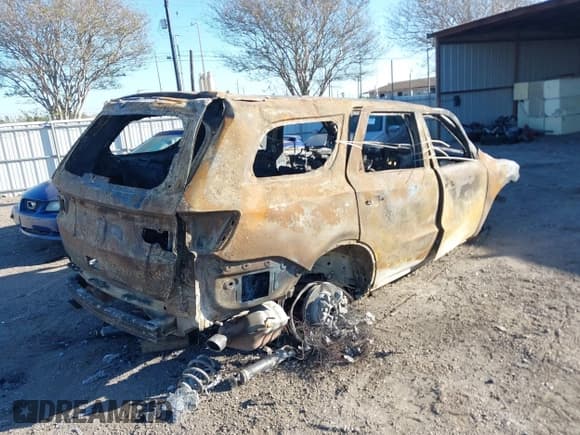 ✅ 2025 Dodge Durango GT • VIN: 1C4RDHDG2SC505766 • Лот: 41754757. Опубликован ранее на IAAI с пробегом Не указан. Бесплатный доступ к архиву аукционных продаж из США и подробный отчёт об истории автомобиля на DreamBid. Изображение 4.