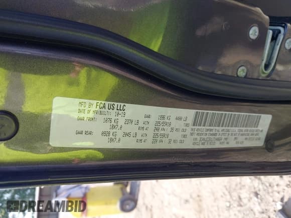 ✅ 2020 Jeep Compass Limited • VIN: 3C4NJCCB1LT140664 • Lot: 42975005. Listed on IAAI with 96,399 mi. Free auction sales archive from the USA and detailed vehicle history report at DreamBid. Image 9.