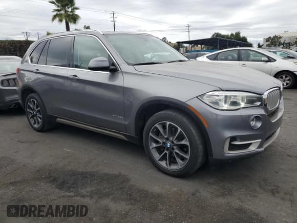 ✅ 2014 BMW X5 xDrive35d • VIN: 5UXKS4C55E0J96136 • Lot: 84450305. Listed on Copart with 158,688 mi. Free auction sales archive from the USA and detailed vehicle history report at DreamBid. Image 4.