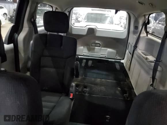 ✅ 2014 Dodge Grand Caravan SE • VIN: 2C4RDGBG3ER432528 • Lot: 90934705. Listed on Copart with 152,137 mi. Free auction sales archive from the USA and detailed vehicle history report at DreamBid. Image 10.