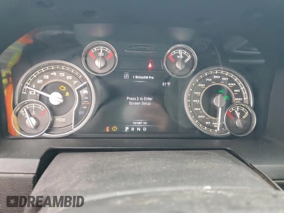 ✅ 2016 Ram 2500 • VIN: 3C6UR5PJ0GG237393 • Lot: 92454705. Wystawiony na Copart z przebiegiem 161 087 mil. Bezpłatny archiwum sprzedaży aukcyjnych z USA i szczegółowy raport historii pojazdu na DreamBid. Zdjęcie 9.