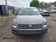 ✅ 2019 Volkswagen Tiguan S • VIN: 3VV1B7AX3KM200763 • Lot: 43036277. Listed on IAAI with 113,018 mi. Free auction sales archive from the USA and detailed vehicle history report at DreamBid. Image 12.