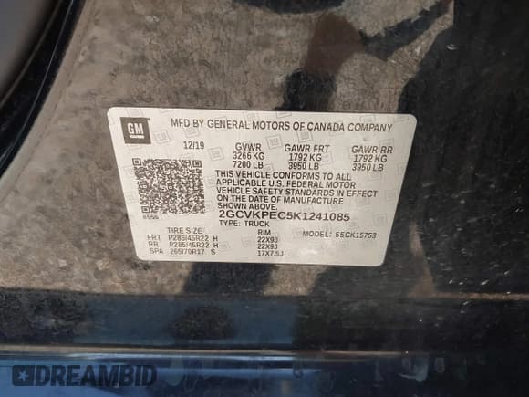 ✅ 2019 Chevrolet Silverado 1500 LT • VIN: 2GCVKPEC5K1241085 • Lot: 43043450. Wystawiony na IAAI z przebiegiem 73 820 mil. Bezpłatny archiwum sprzedaży aukcyjnych z USA i szczegółowy raport historii pojazdu na DreamBid. Zdjęcie 9.