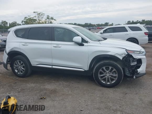 ✅ 2020 Hyundai Santa Fe SE • VIN: 5NMS23AD4LH253428 • Lot: 43637870. Wystawiony na IAAI z przebiegiem 33 456 mil. Bezpłatny archiwum sprzedaży aukcyjnych z USA i szczegółowy raport historii pojazdu na DreamBid. Zdjęcie 13.