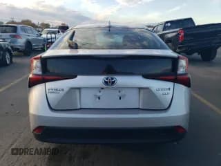 ✅ 2022 Toyota Prius LE • VIN: JTDL9MFU8N3033211 • Lot: 91295795. Wystawiony na Copart z przebiegiem 31 870 mil. Bezpłatny archiwum sprzedaży aukcyjnych z USA i szczegółowy raport historii pojazdu na DreamBid. Zdjęcie 6.