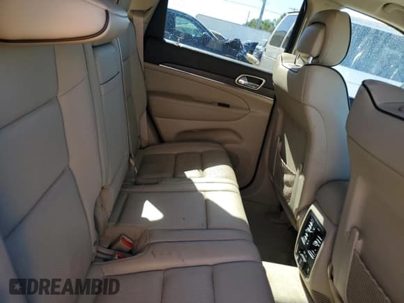 ✅ 2014 Jeep Grand Cherokee Overland • VIN: 1C4RJFCG1EC279478 • Lot: 91217535. Listed on Copart with 116,853 mi. Free auction sales archive from the USA and detailed vehicle history report at DreamBid. Image 11.