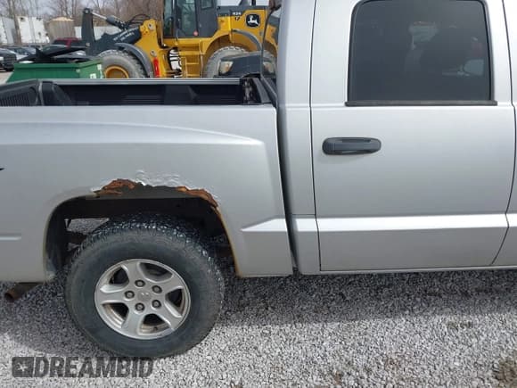 ✅ 2006 Dodge Dakota SLT • VIN: 1D7HW48N06S605938 • Lot: 41669424. Listed on IAAI with 193,069 mi. Free auction sales archive from the USA and detailed vehicle history report at DreamBid. Image 12.