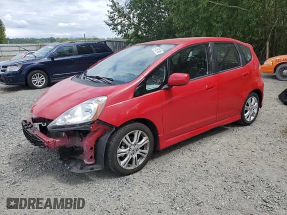 ✅ 2010 Honda Fit Sport • VIN: JHMGE8H43AC040660 • Lot: 61591785. Wystawiony na Copart z przebiegiem 60 170 mil. Bezpłatny archiwum sprzedaży aukcyjnych z USA i szczegółowy raport historii pojazdu na DreamBid. Zdjęcie 1.