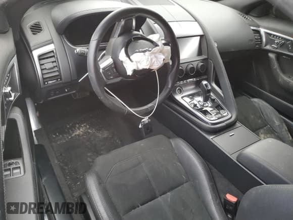 ✅ 2021 Jaguar F-Type P300 • VIN: SAJDD5GX7MCK73352 • Lot: 39657034. Listed on Copart with Not provided. Free auction sales archive from the USA and detailed vehicle history report at DreamBid. Image 8.