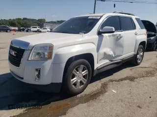 ✅ 2014 GMC Terrain SLT • VIN: 2GKALSEKXE6313173 • Lot: 81067045. Wystawiony na Copart z przebiegiem 178 197 mil. Bezpłatny archiwum sprzedaży aukcyjnych z USA i szczegółowy raport historii pojazdu na DreamBid. Zdjęcie 1.