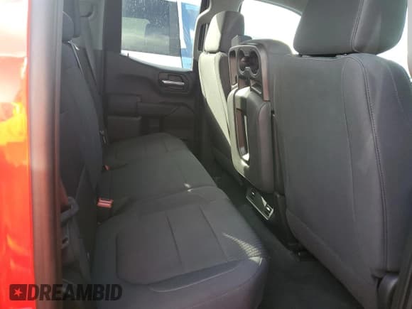 ✅ 2020 Chevrolet Silverado 1500 Custom • VIN: 1GCRWBEF9LZ194252 • Lot: 74852424. Wystawiony na Copart z przebiegiem Nie podano. Bezpłatny archiwum sprzedaży aukcyjnych z USA i szczegółowy raport historii pojazdu na DreamBid. Zdjęcie 10.