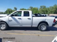 ✅ 2019 Ram 1500 Express • VIN: 1C6RR7FG6KS655224 • Lot: 42380093. Wystawiony na IAAI z przebiegiem 96 054 mil. Bezpłatny archiwum sprzedaży aukcyjnych z USA i szczegółowy raport historii pojazdu na DreamBid. Zdjęcie 14.