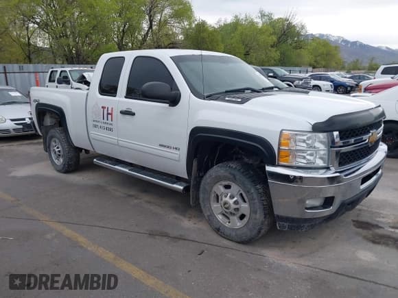 ✅ 2012 Chevrolet Silverado 2500HD LT • VIN: 1GC2KXCG4CZ262558 • Lot: 42052159. Wystawiony na IAAI z przebiegiem Nie podano. Bezpłatny archiwum sprzedaży aukcyjnych z USA i szczegółowy raport historii pojazdu na DreamBid. Zdjęcie 1.