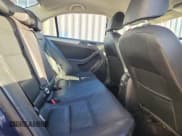 ✅ 2013 Volkswagen Jetta SE • VIN: 3VWDP7AJ3DM416749 • Lot: 90848025. Listed on Copart with 172,058 mi. Free auction sales archive from the USA and detailed vehicle history report at DreamBid. Image 10.