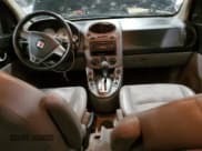 ✅ 2005 Saturn VUE • VIN: 5GZCZ53475S844982 • Lot: 46532235. Wystawiony na Copart z przebiegiem 142 860 mil. Bezpłatny archiwum sprzedaży aukcyjnych z USA i szczegółowy raport historii pojazdu na DreamBid. Zdjęcie 8.