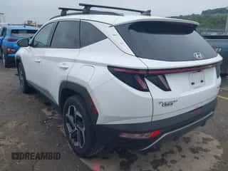 2024 Hyundai Tucson Limited with VIN KM8JECD19RU180963, listed as a IAAI auction lot 43066075 with 10,071 mi miles and . Bid and sale history available at DreamBid. Image 3.