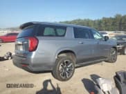 ✅ 2022 GMC Yukon XL SLE • VIN: 1GKS1FKD3NR207126 • Lot: 82317815. Wystawiony na Copart z przebiegiem 104 111 mil. Bezpłatny archiwum sprzedaży aukcyjnych z USA i szczegółowy raport historii pojazdu na DreamBid. Zdjęcie 3.