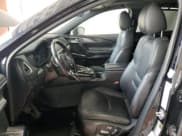 ✅ 2023 Mazda CX-9 Grand Touring • VIN: JM3TCBDY7P0649022 • Lot: 56946495. Wystawiony na Copart z przebiegiem 52 587 mil. Bezpłatny archiwum sprzedaży aukcyjnych z USA i szczegółowy raport historii pojazdu na DreamBid. Zdjęcie 7.