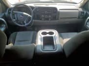 ✅ 2009 GMC Sierra 1500 SL • VIN: 1GTEC19C69Z293931 • Лот: 80695585. Опубликован ранее на Copart с пробегом 124 205 миль. Бесплатный доступ к архиву аукционных продаж из США и подробный отчёт об истории автомобиля на DreamBid. Изображение 8.