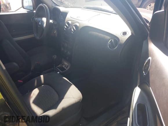 ✅ 2008 Chevrolet HHR LT • VIN: 3GNDA23D68S639701 • Lot: 41310786. Listed on IAAI with 184,849 mi. Free auction sales archive from the USA and detailed vehicle history report at DreamBid. Image 5.